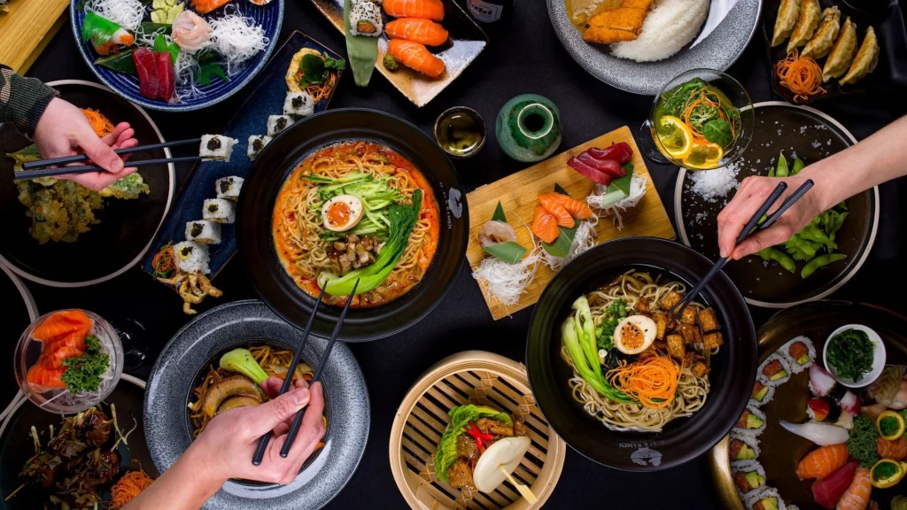 Maki & Ramen image
