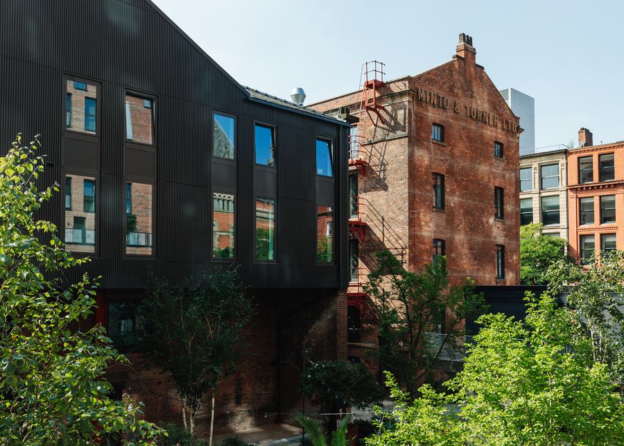 Kampus Manchester, mixed-use development exterior